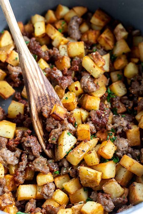 SAUSAGE and POTATOES BREAKFAST HASH + WonkyWonderful