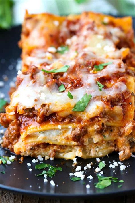 Classic Beef Lasagna Mantitlement